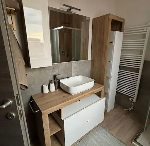 Nyaraló Evan A Due Passi Dal Centro